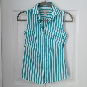 Banana Republic PETITE Sleeveless Buttondown Shirt